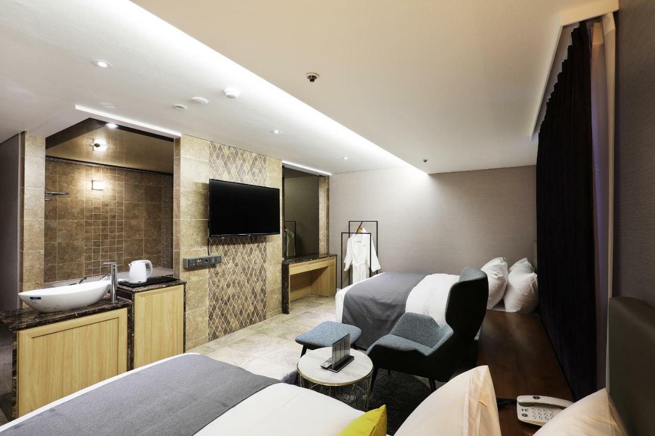 Hotel Elle Inn โซล ภายนอก รูปภาพ